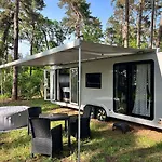 Ferienhaeuser Insel Usedom - Luxuswohnwagen Doppeltuer Mit Whirlpool * Lutow