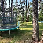 Ferienhaeuser Insel Usedom - Luxuswohnwagen Doppeltuer Mit Whirlpool Hébergement de vacances *