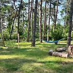 Ferienhaeuser Insel Usedom - Luxuswohnwagen Doppeltuer Mit Whirlpool Hébergement de vacances Lutow