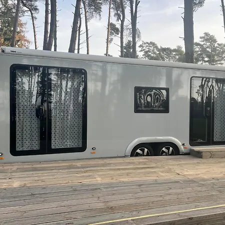 Ferienhaeuser Insel Usedom - Luxuswohnwagen Doppeltuer Mit Whirlpool Lutow