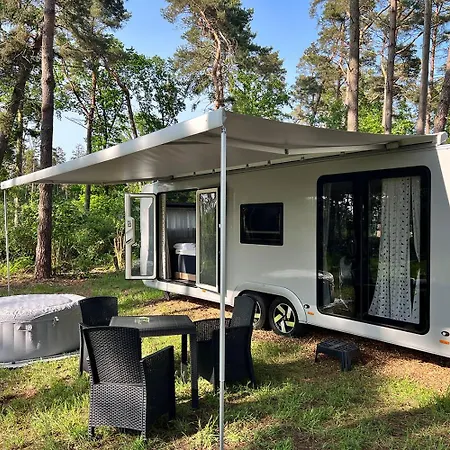 Ferienhaeuser Insel Usedom - Luxuswohnwagen Doppeltuer Mit Whirlpool * Lutow