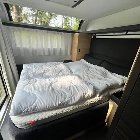 Ferienhaeuser Insel Usedom - Luxuswohnwagen Doppeltuer Mit Whirlpool